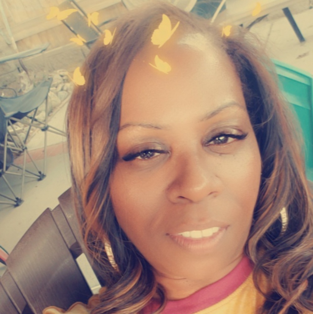 Meet your Posher, Veronica